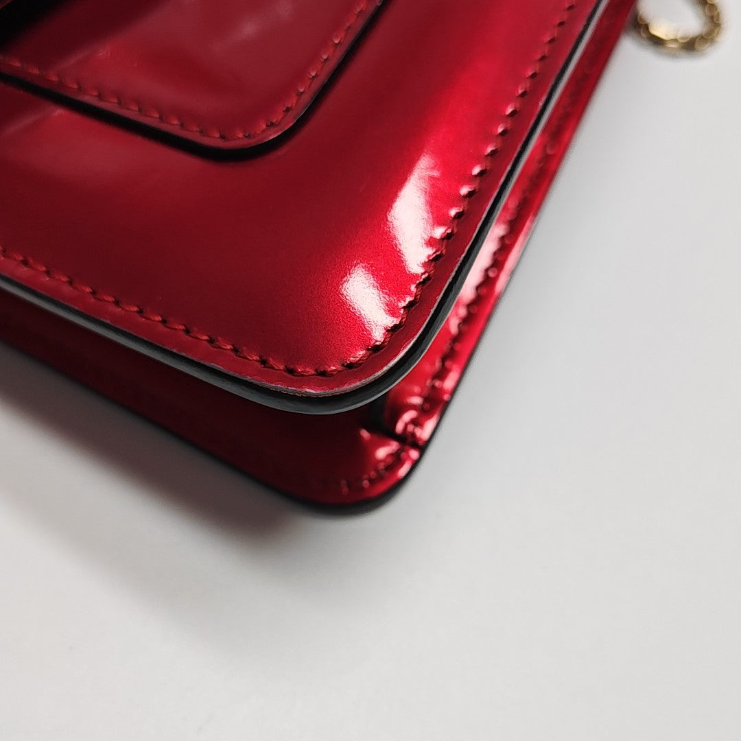 SERPENTI FOREVER Small Patent Leather Red