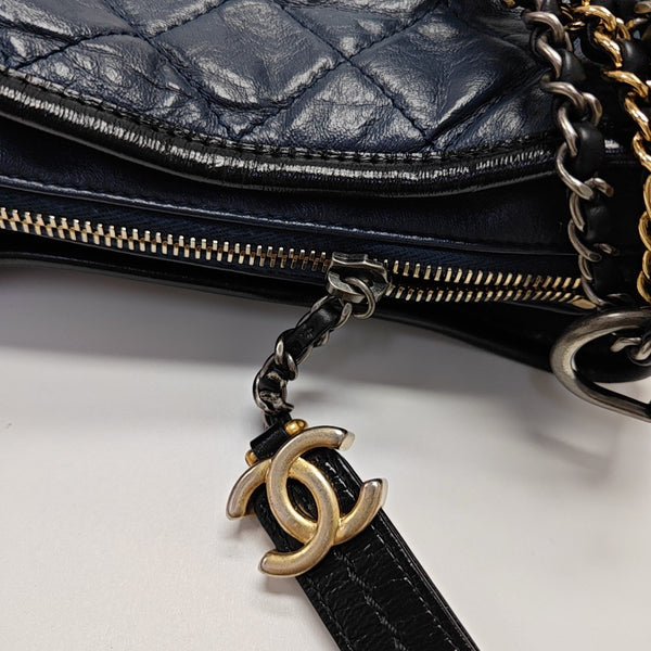 GABRIELLE Small Quilted Calfskin Blue