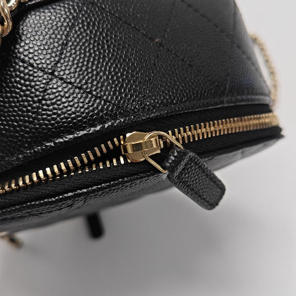 Quilted Grained Calfskin Shoulder Bag Black
