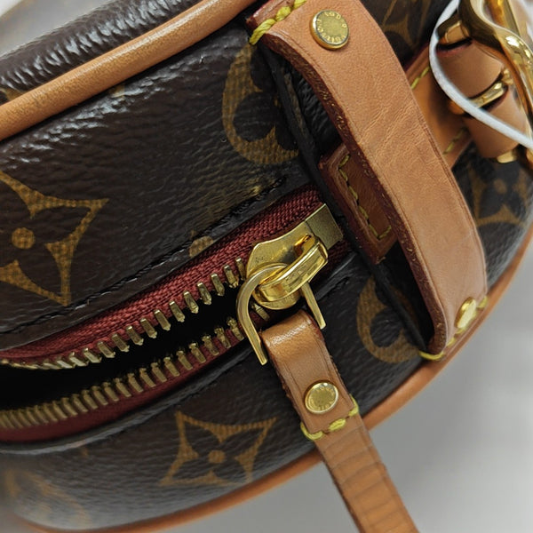 BOITE CHAPEAU PM Monogram Coated Canvas Brown
