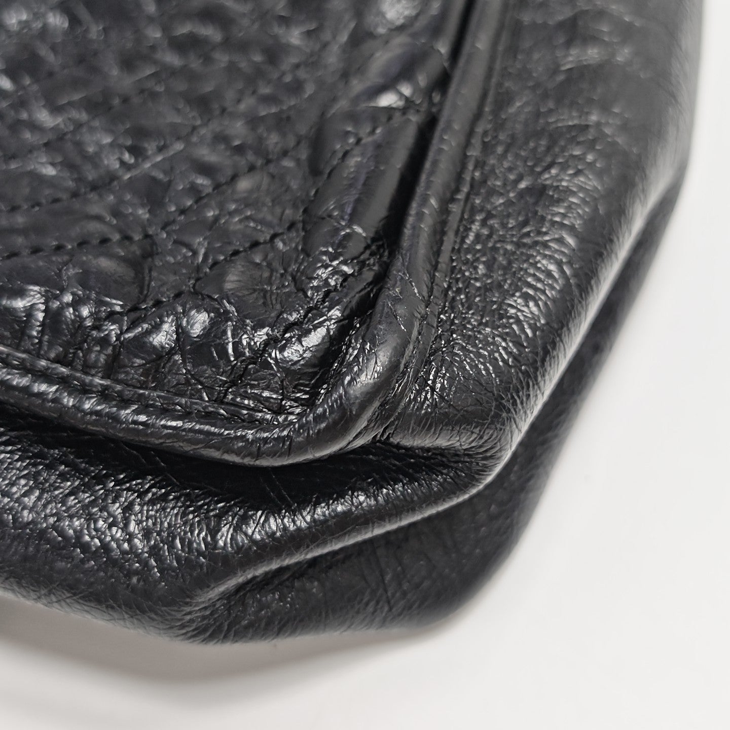 NIKI Large Chevron Calfskin Black