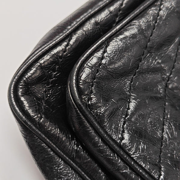 NIKI Medium Chevron Calfskin Black