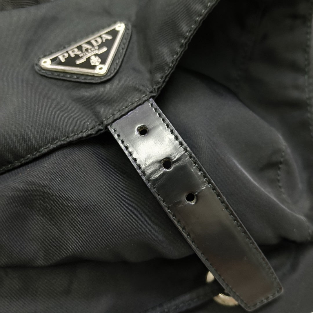 Re-Nylon Medium Nylon Black