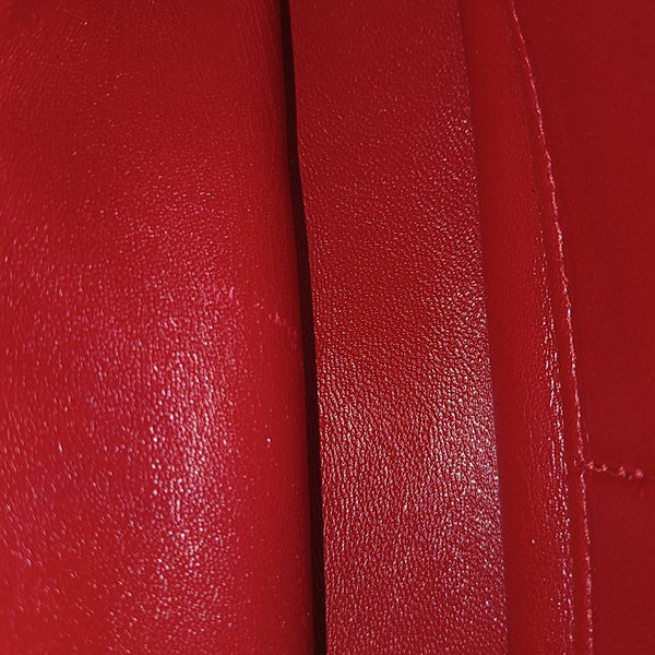 BB Velvet Red