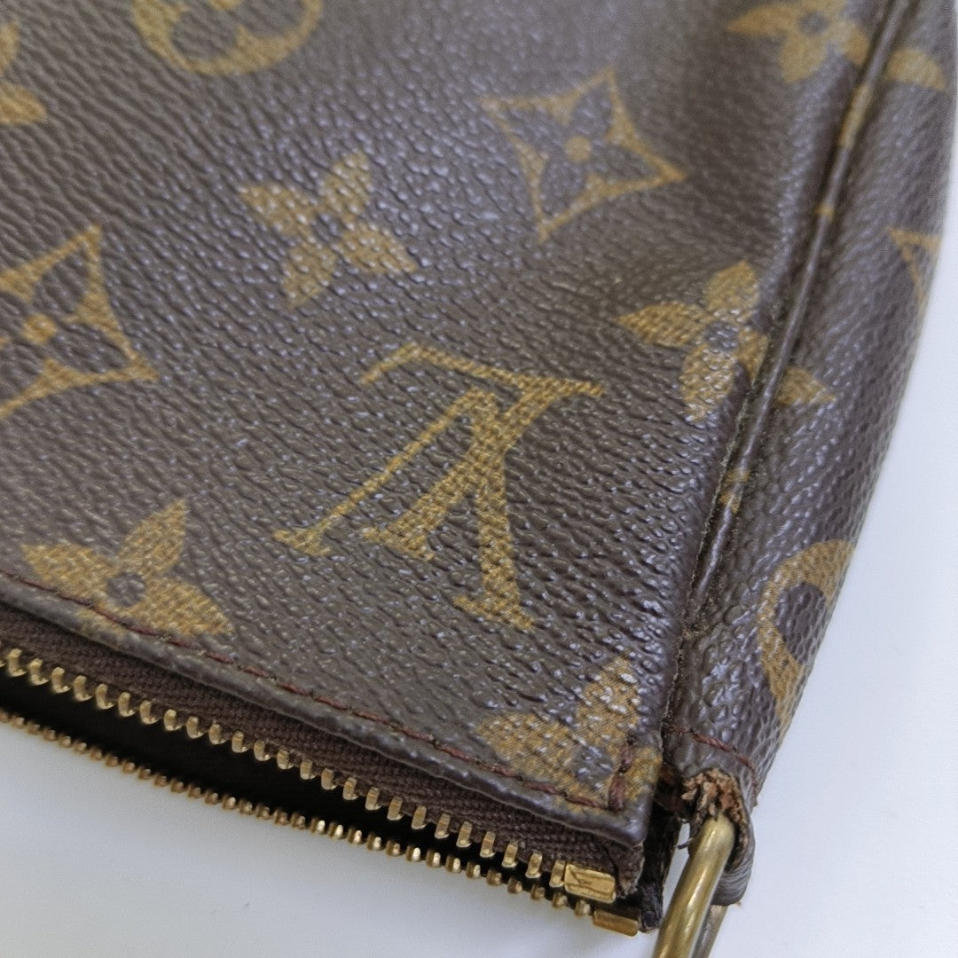 ACCESSOIRES Monogram Coated Canvas Brown