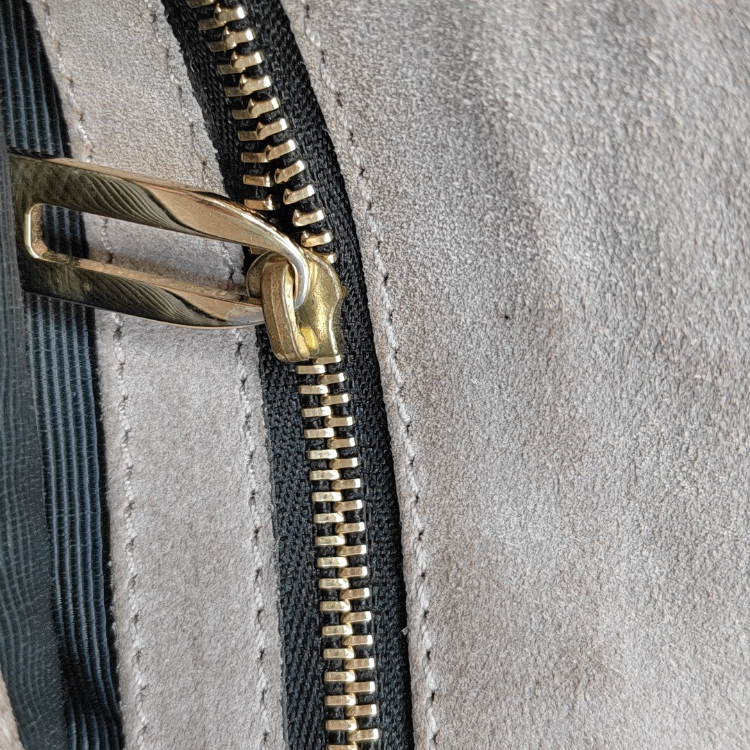 Calfskin Gray