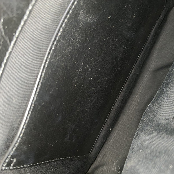 NIKI Medium Chevron Calfskin Black