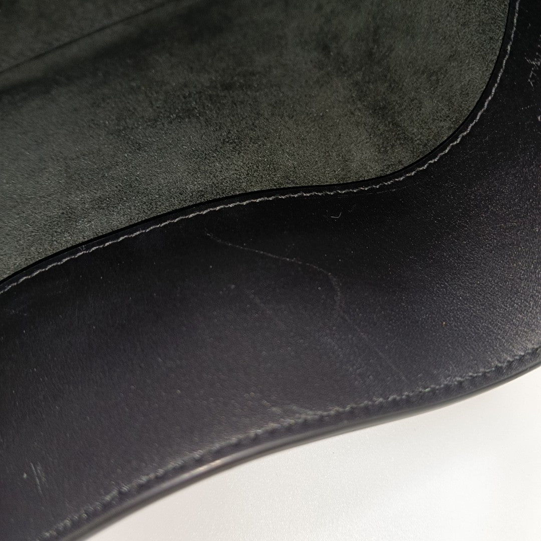 LE 37 Small Calfskin Black
