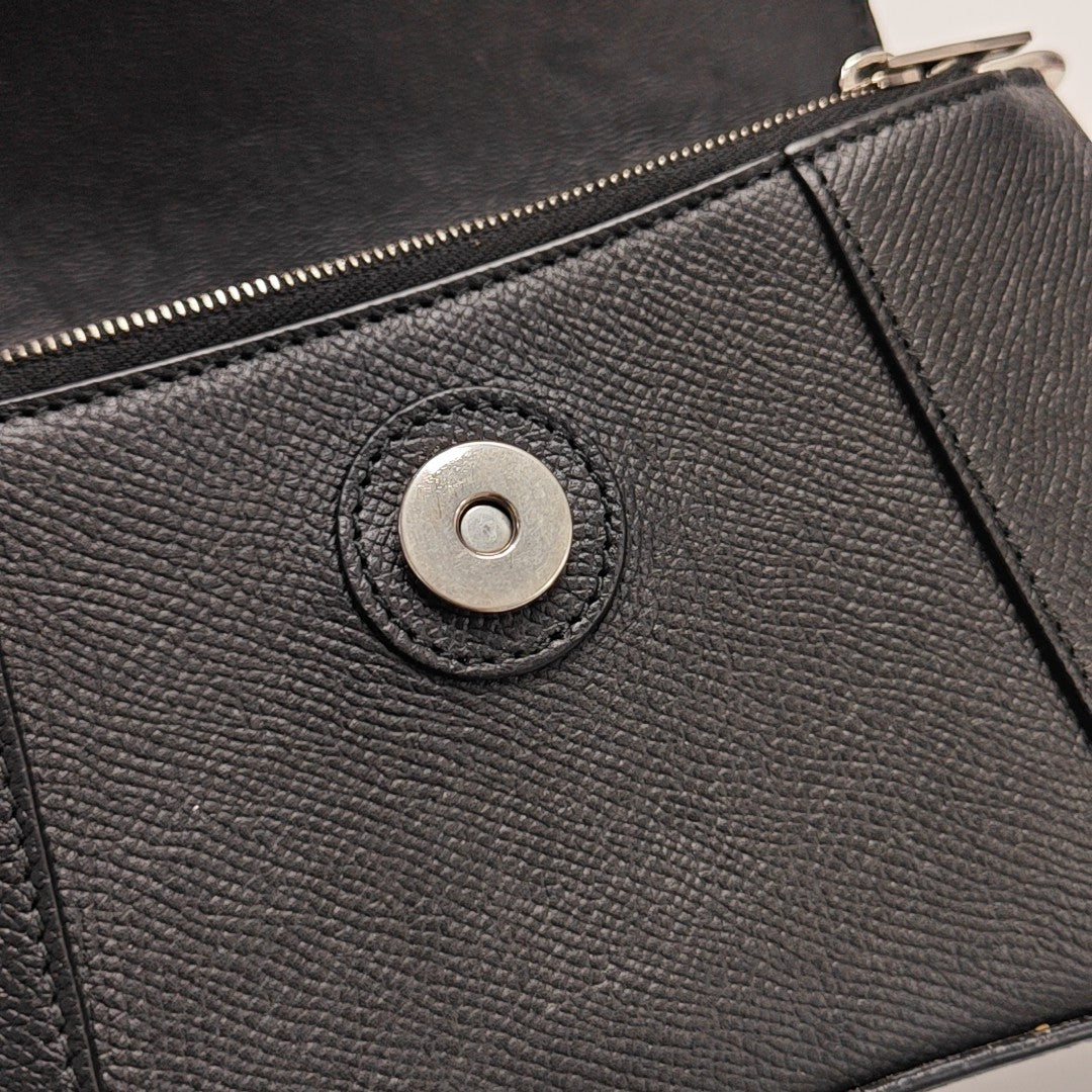 Downtown Calfskin Black