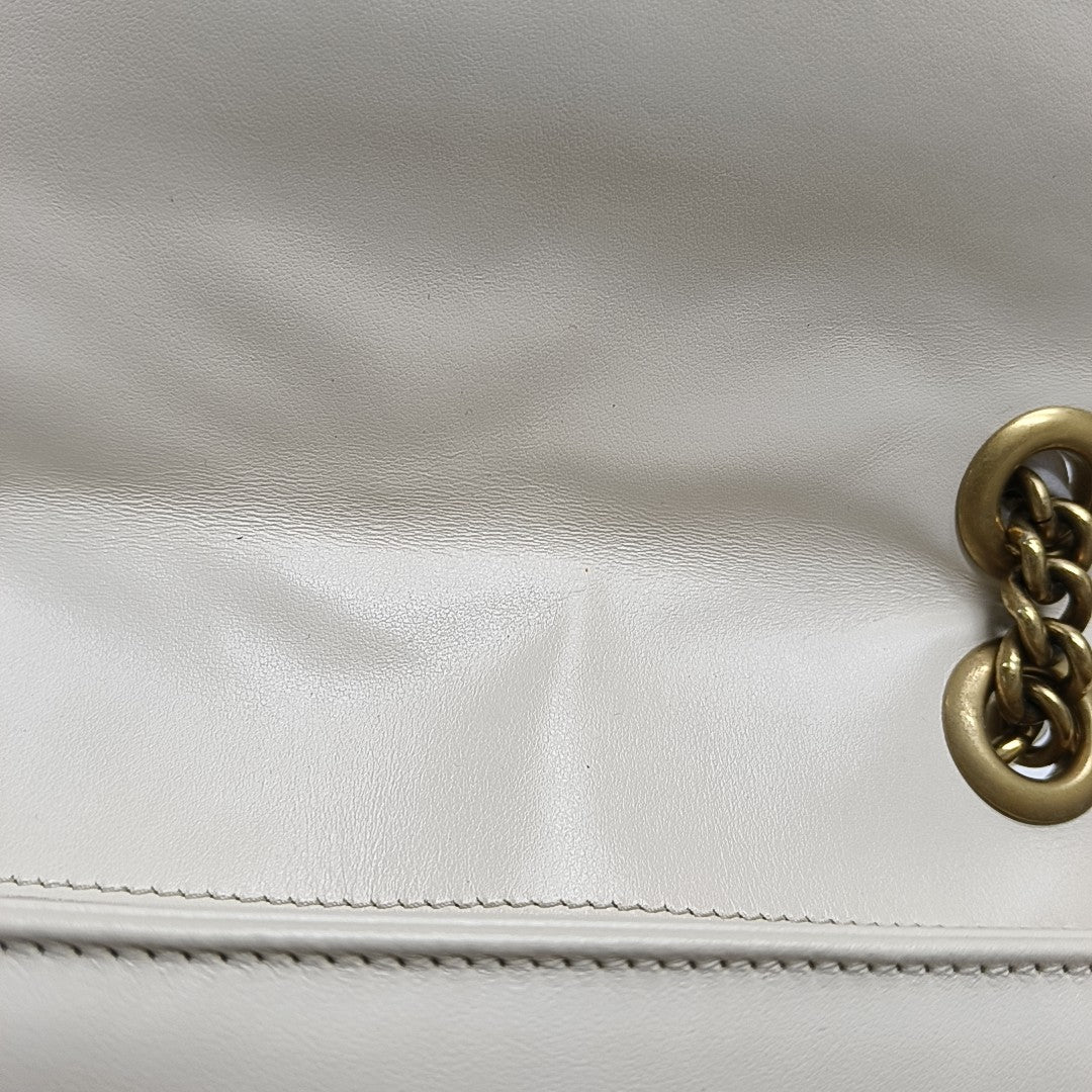 GG Marmont Medium Quilted Calfskin White