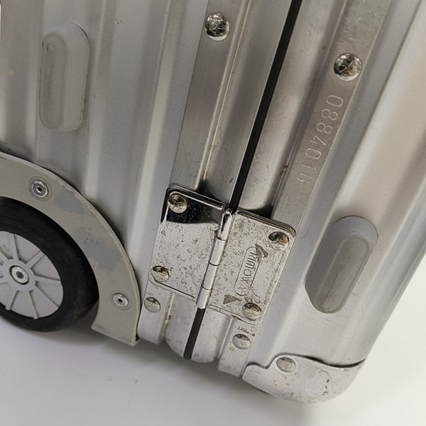 Special Material Luggage Silver