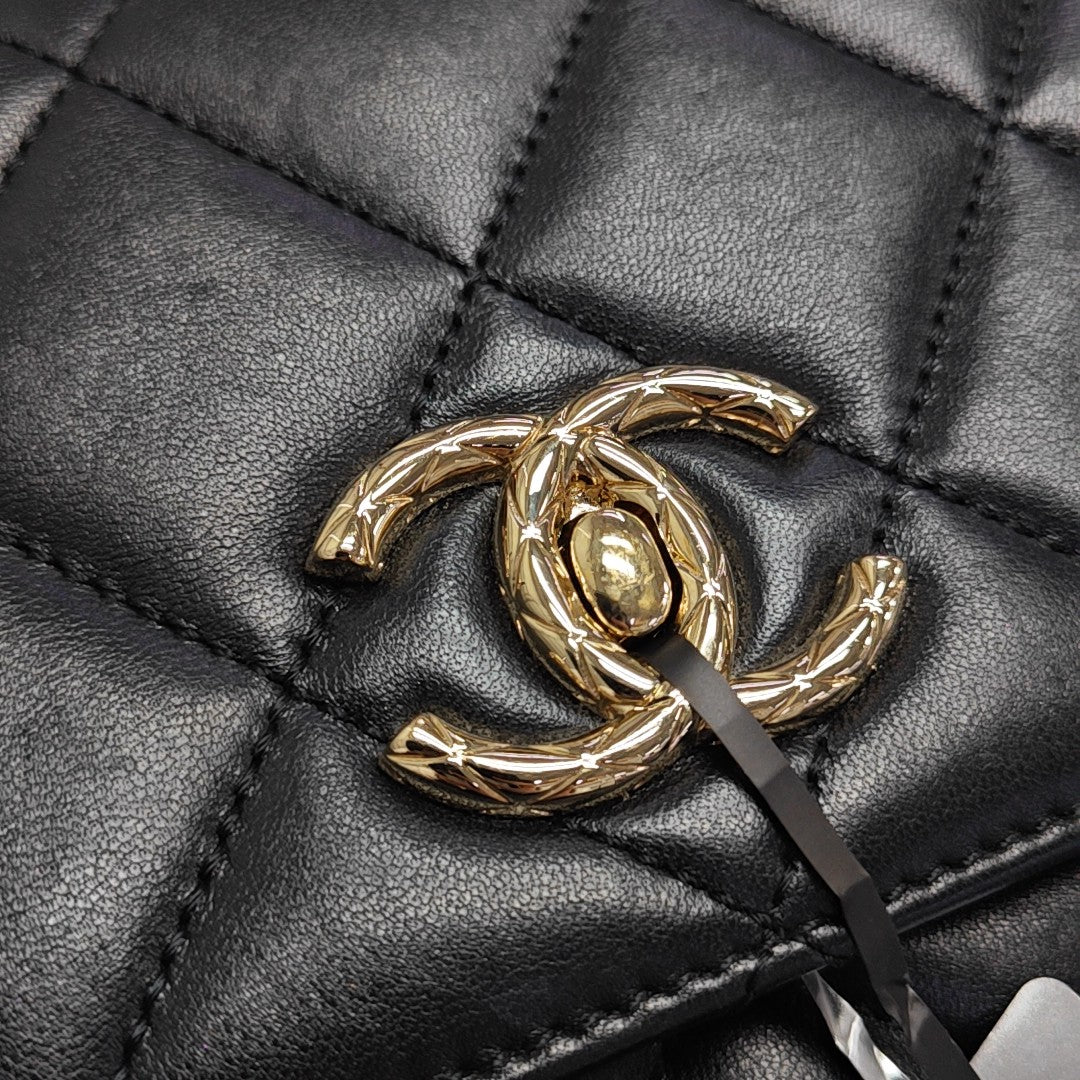 TRENDY CC Quilted Lambskin Black