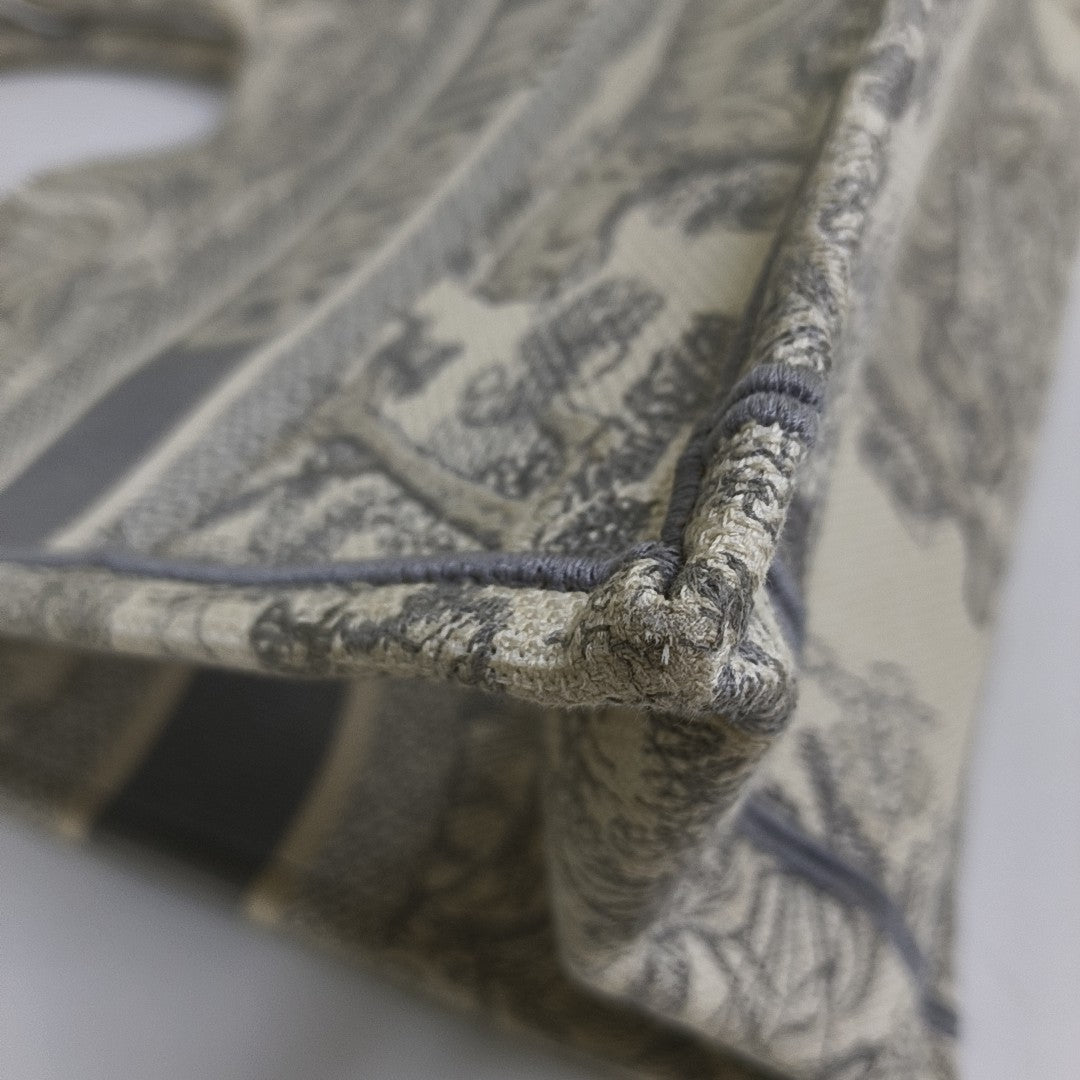 Book Tote Medium Canvas Gray