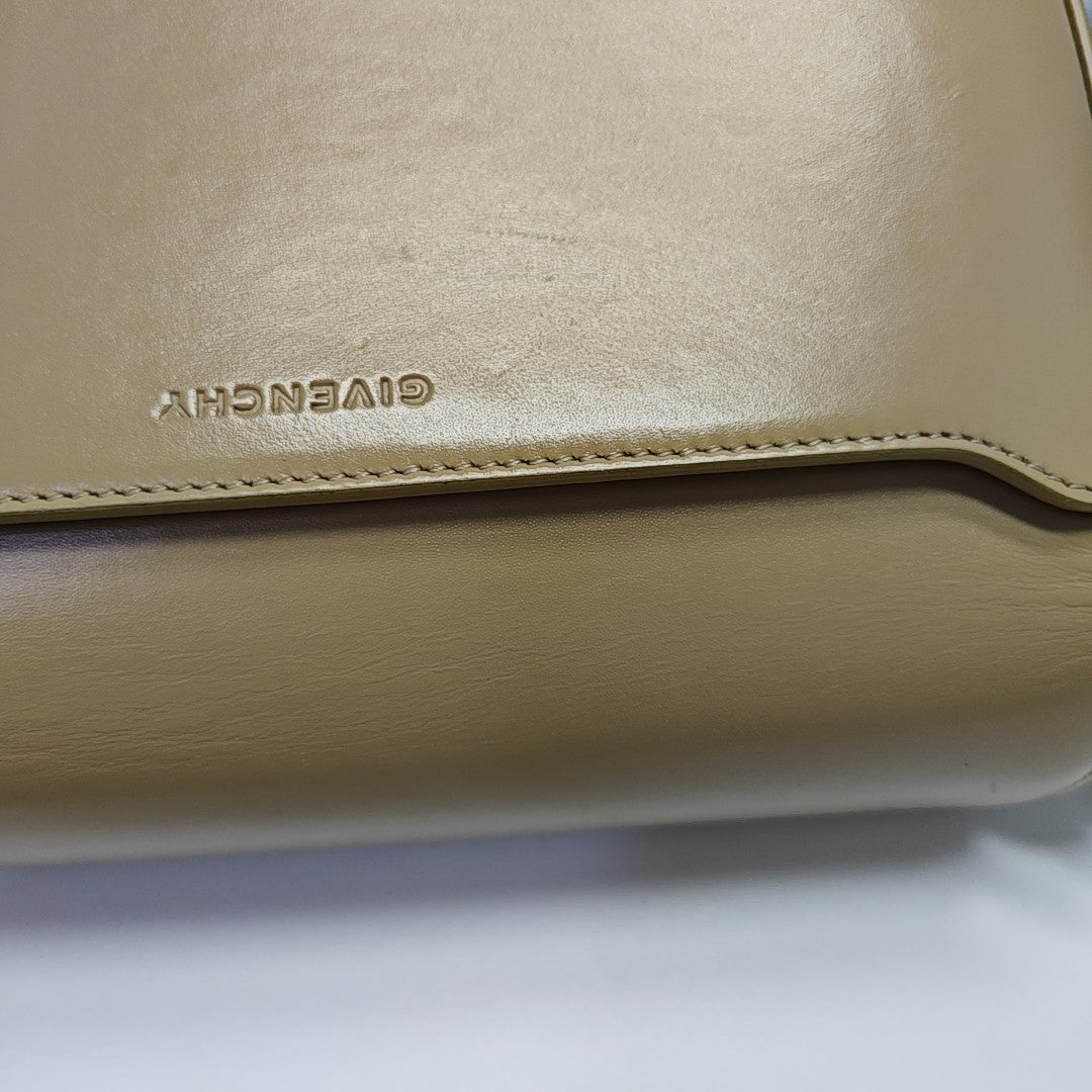 Calfskin Shoulder Bag Medium Beige