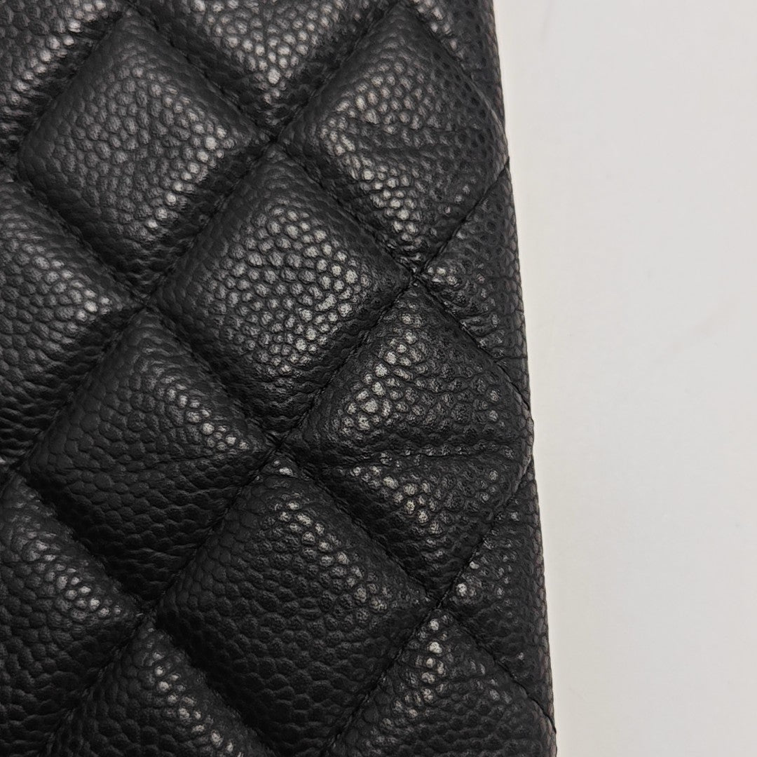 Quilted Grained Calfskin Clutch Black