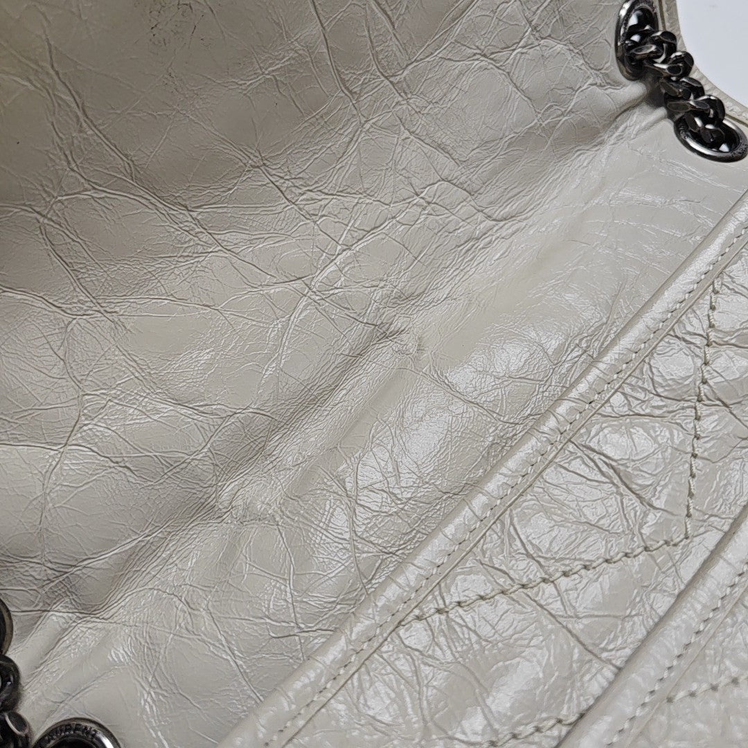 NIKI Medium Chevron Calfskin White