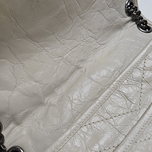 NIKI Medium Chevron Calfskin White