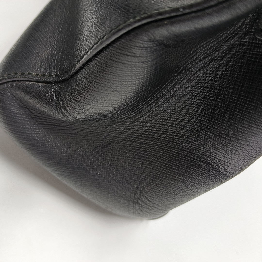 Batik Calfskin Black