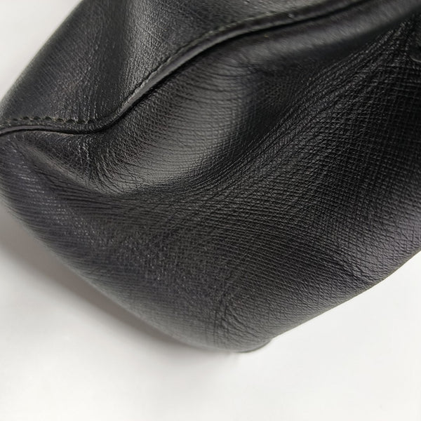 Batik Calfskin Black