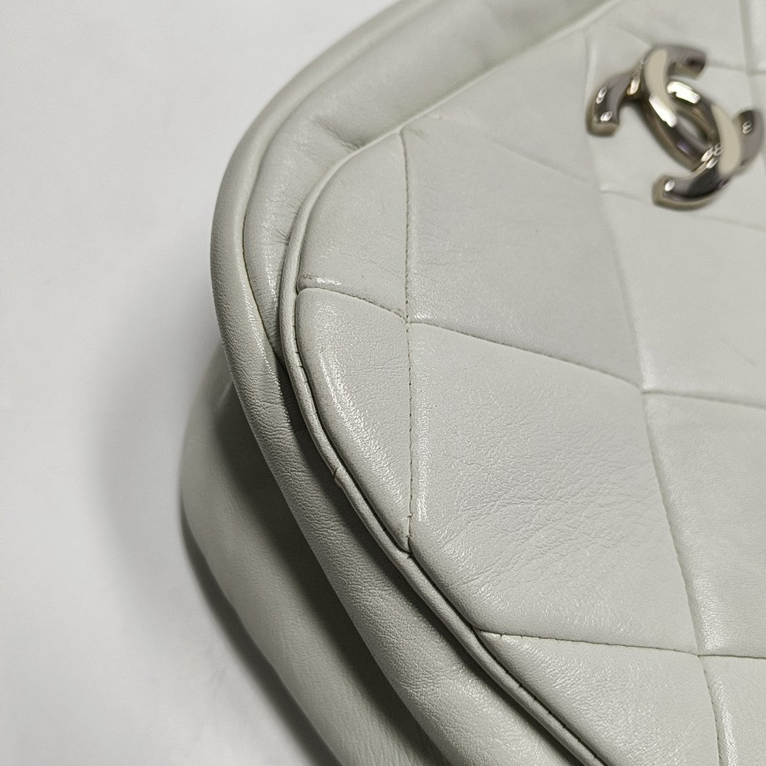 ON THE ROAD Quilted Calfskin White