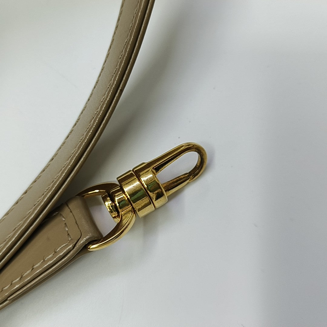 BVLGARI BVLGARI Calfskin Beige