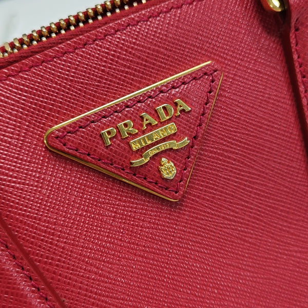 Promenade Small Saffiano Calfskin Red