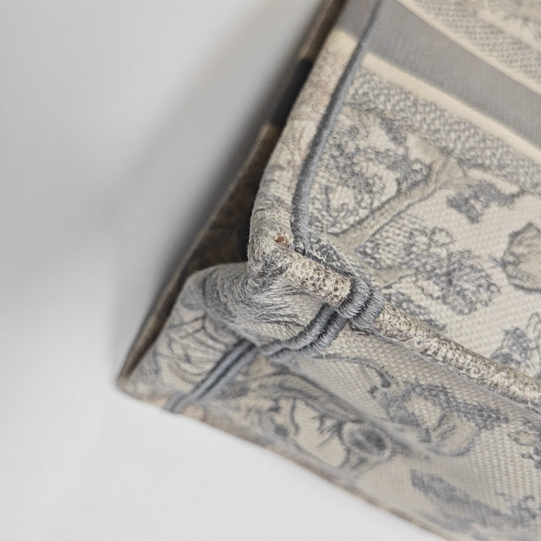 Book Tote Medium Fabric Gray