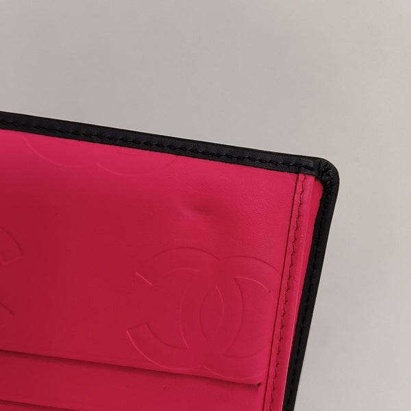 Authenticated pre-owned  CAMBON Quilted Calfskin Black - Clutch at Looply