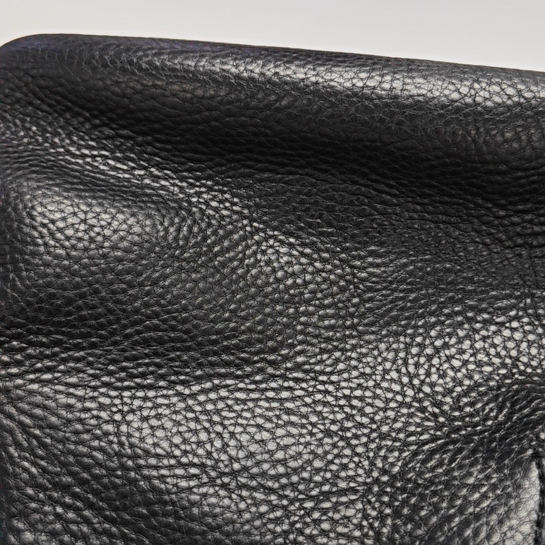 Maidstone Calfskin Black