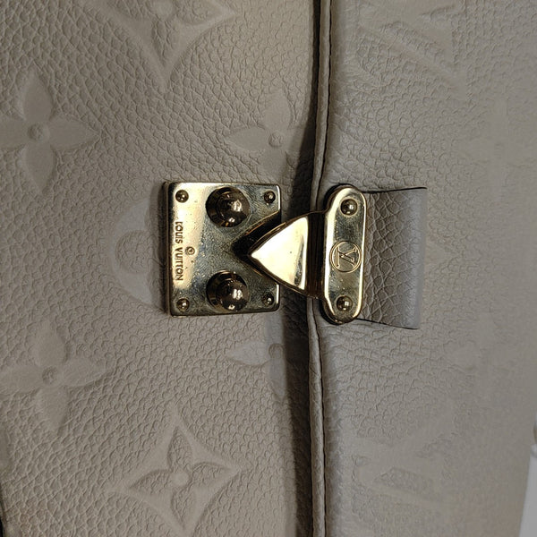 NANO MADELEINE Nano Monogram Calfskin Beige