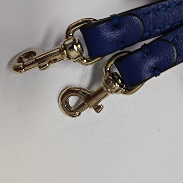 Piel de becerro Rockstud azul