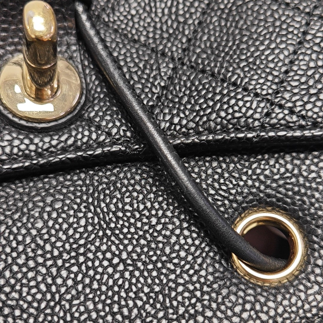 Quilted Grained Calfskin Black