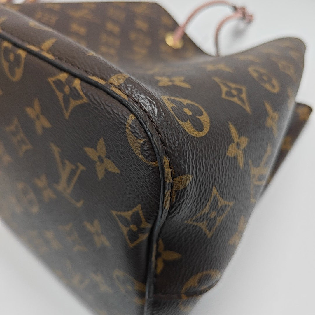 NÉONOÉ MM Monogram Coated Canvas Brown