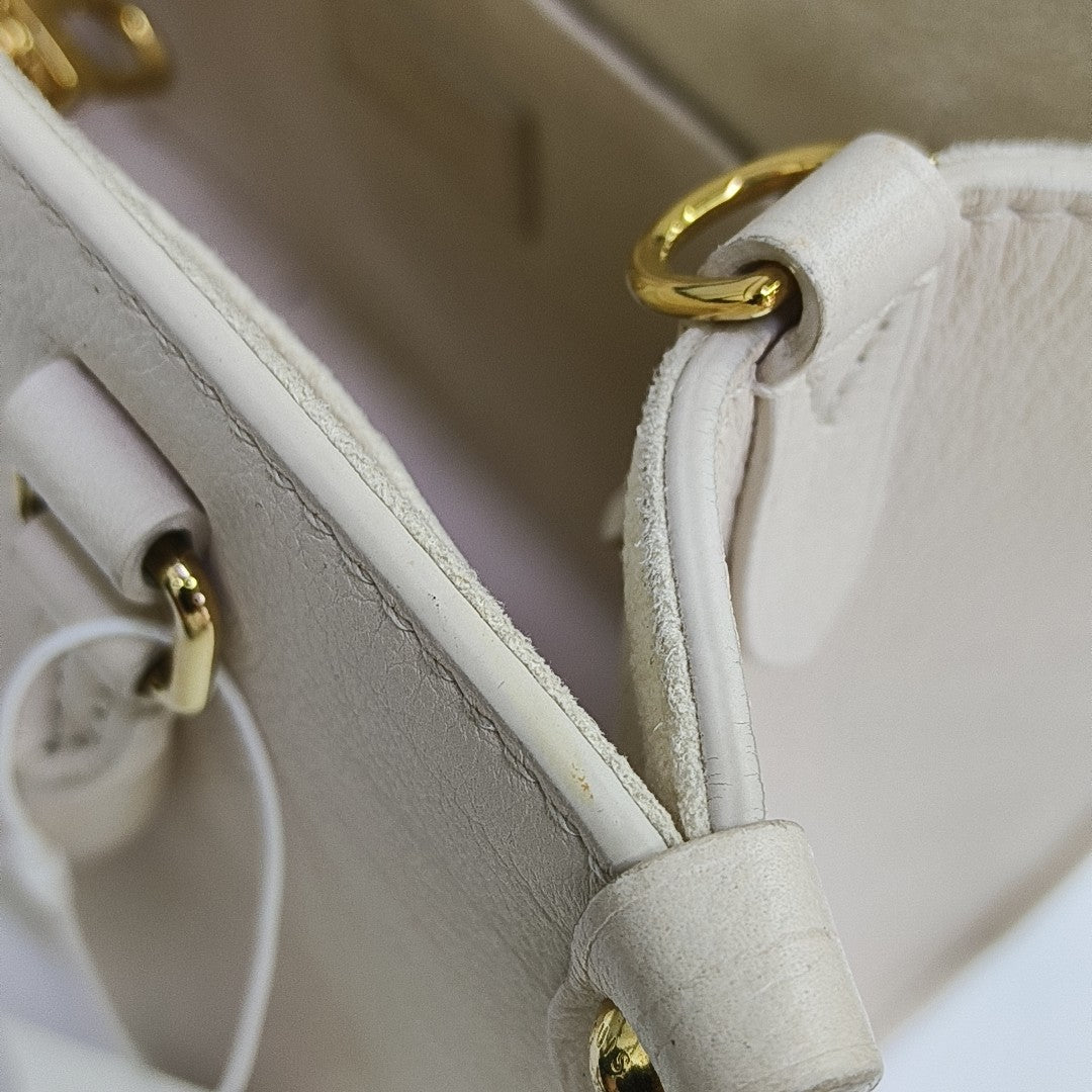 LOCK &amp; GO Calfskin White