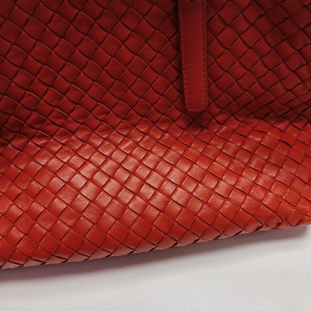 Cesta Calfskin Red