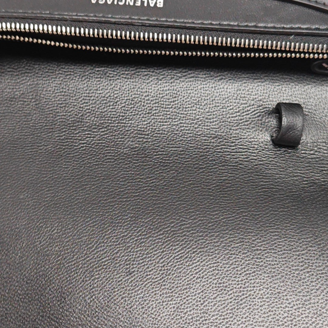 B. Calfskin Black