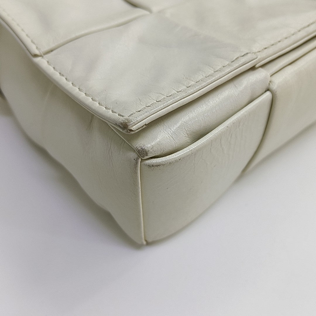 Cassette Medium Calfskin White