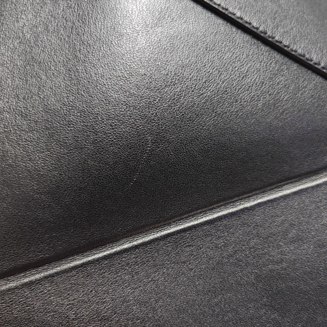 Puzzle Fold Medium Quilted Calfskin Black