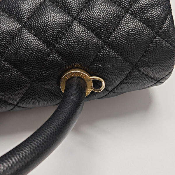 COCO HANDLE Large Quilted Grained Calfskin Black