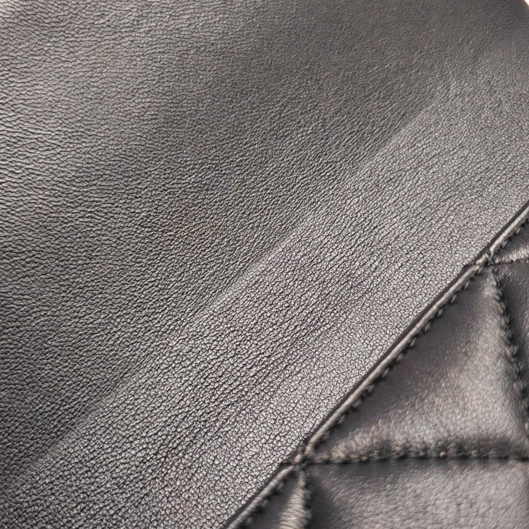 CLASSIC FLAP Mini Quilted Lambskin Black