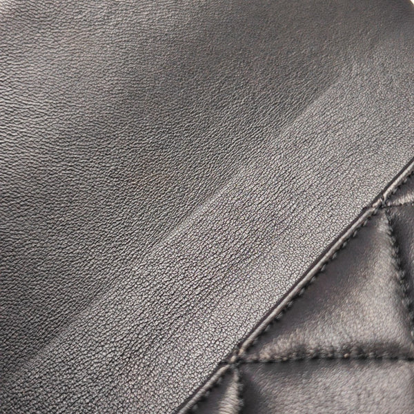 CLASSIC FLAP Mini Quilted Lambskin Black