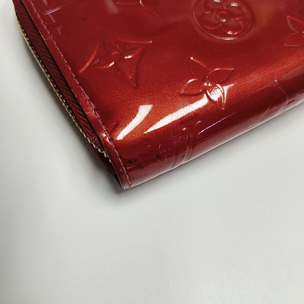 ZIPPY Patent Leather Red Wallet