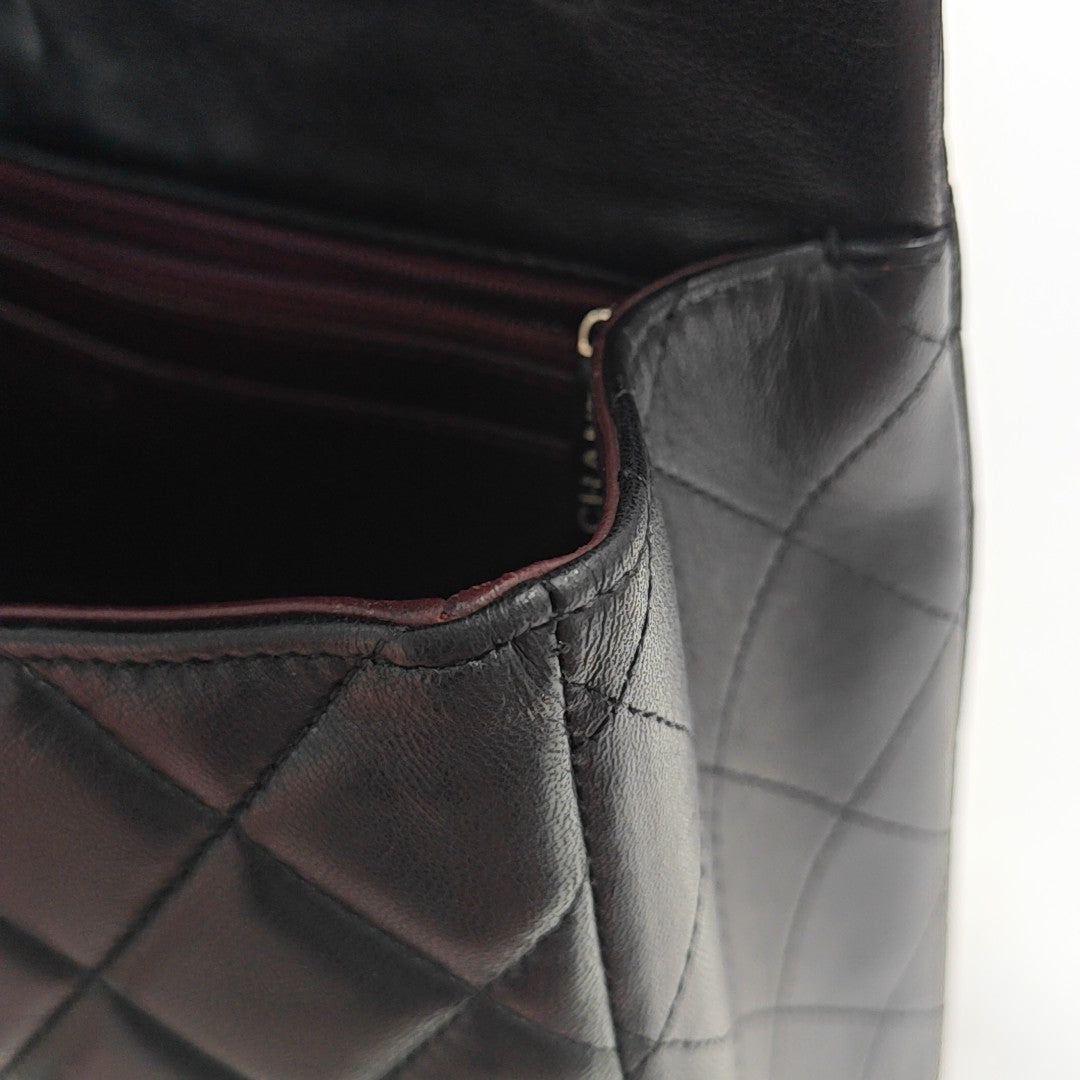 CLASSIC FLAP Jumbo Quilted Lambskin Black