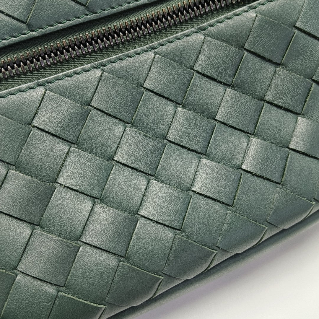 Calfskin Shoulder Bag Green