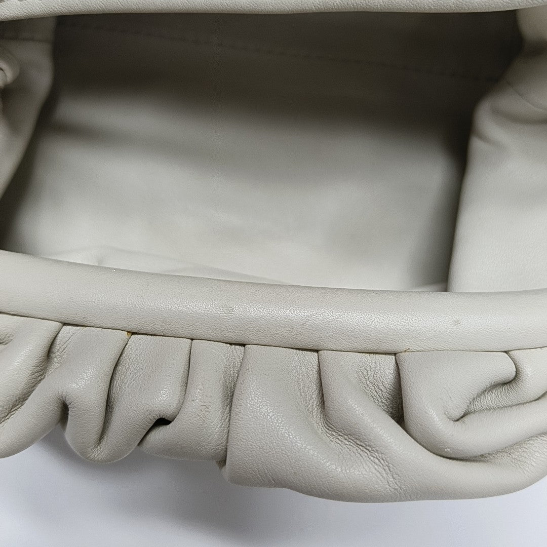 The Pouch Mini Lambskin White