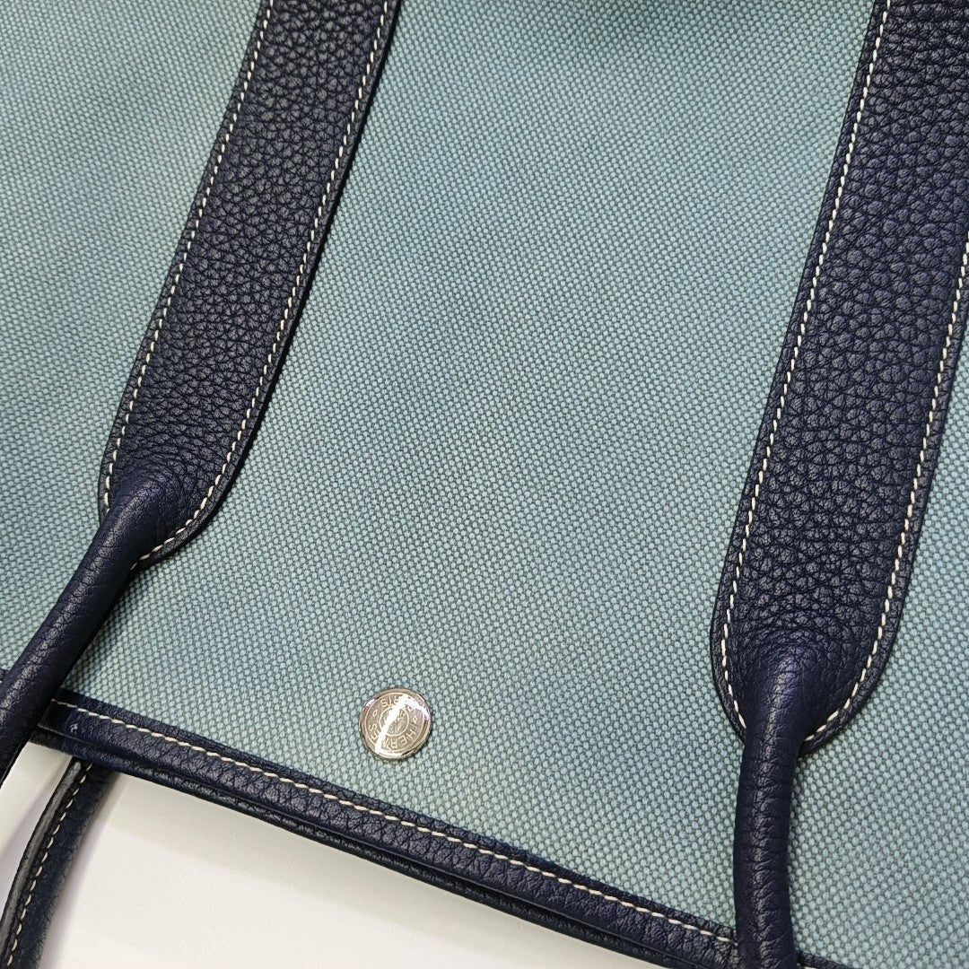 Garden Party 36 Canvas Blue