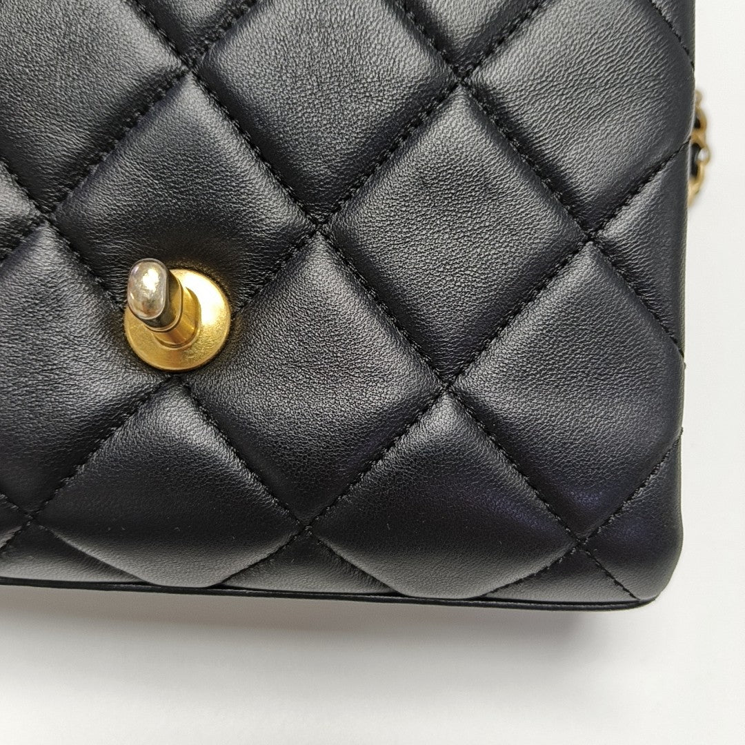 Quilted Lambskin Shoulder Bag Black