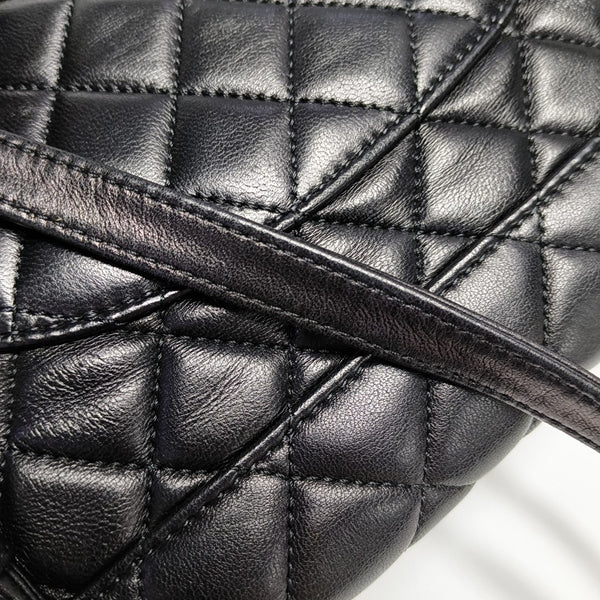 URBAN SPIRIT Quilted Lambskin Black