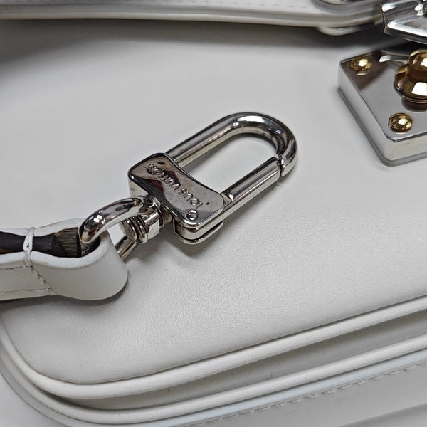 SWING Calfskin White
