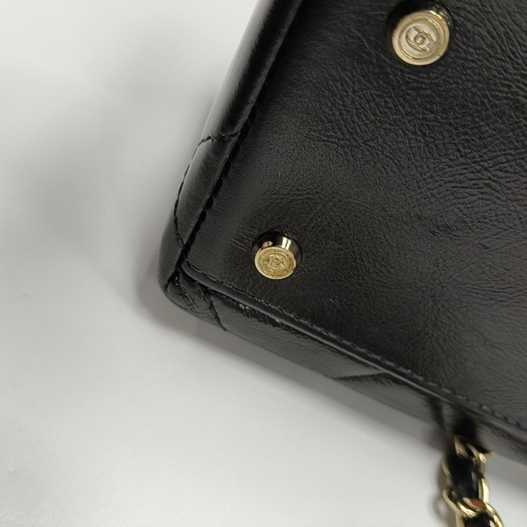 Quilted Calfskin Shoulder Bag Black